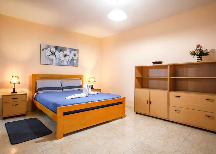 Penthouse * فيكتوريا